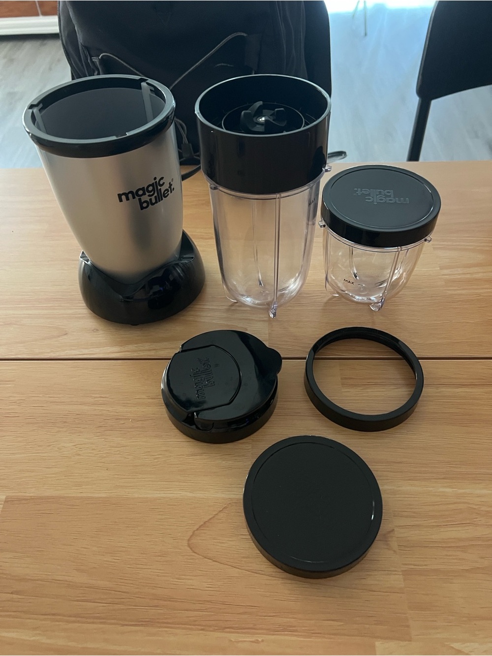 Magic Bullet Blender - Picture 2 of 5